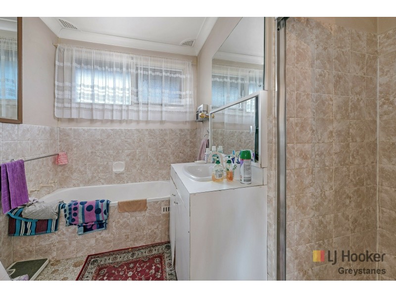 142 Roberta Street, Greystanes NSW 2145