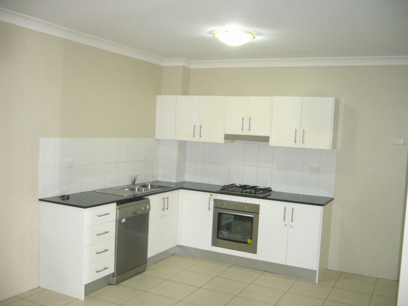 11/65 STAPLETON STREET, Pendle Hill NSW 2145