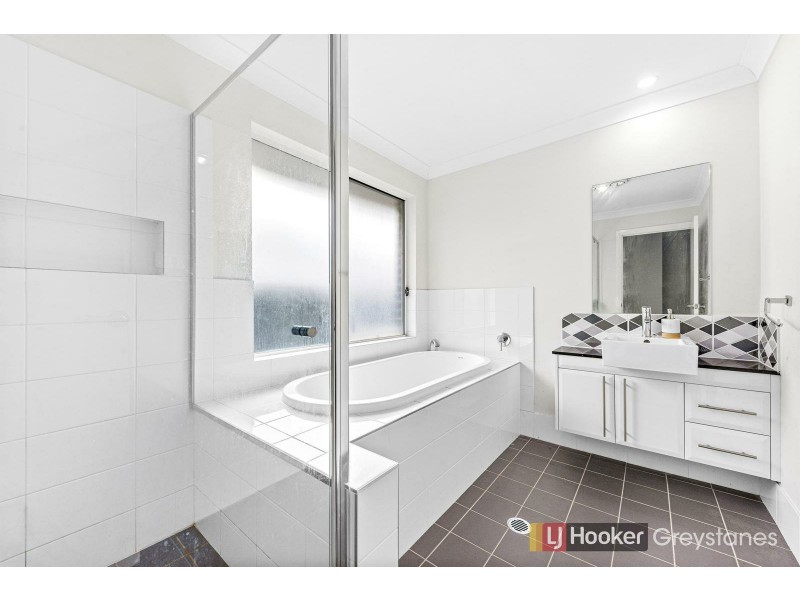 25 MUTTONG STREET, Pemulwuy NSW 2145