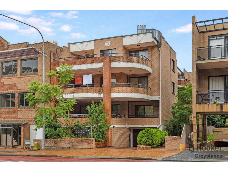 8/18-20 Pitt Street, Parramatta NSW 2150