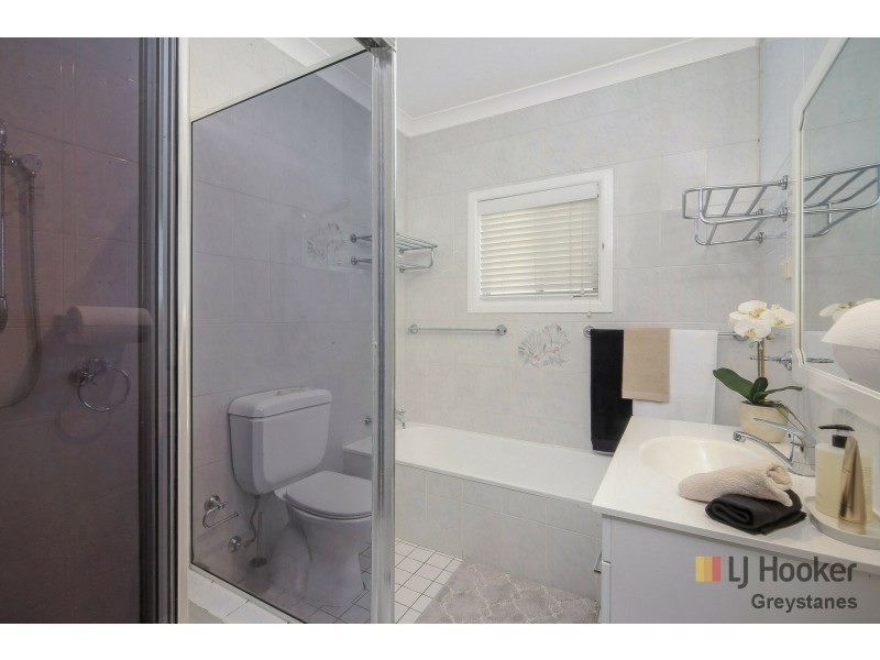 8 Eldridge Road, Greystanes NSW 2145