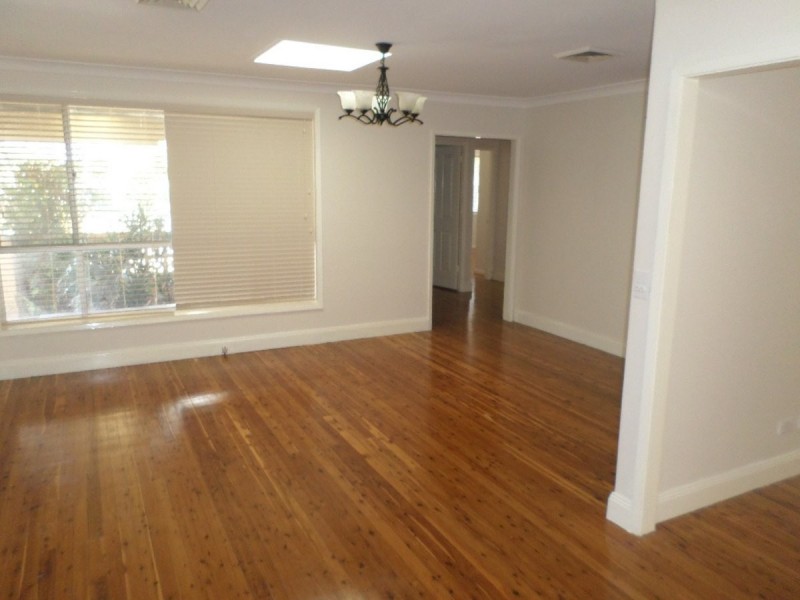 31 Grevillea Crescent, Greystanes NSW 2145