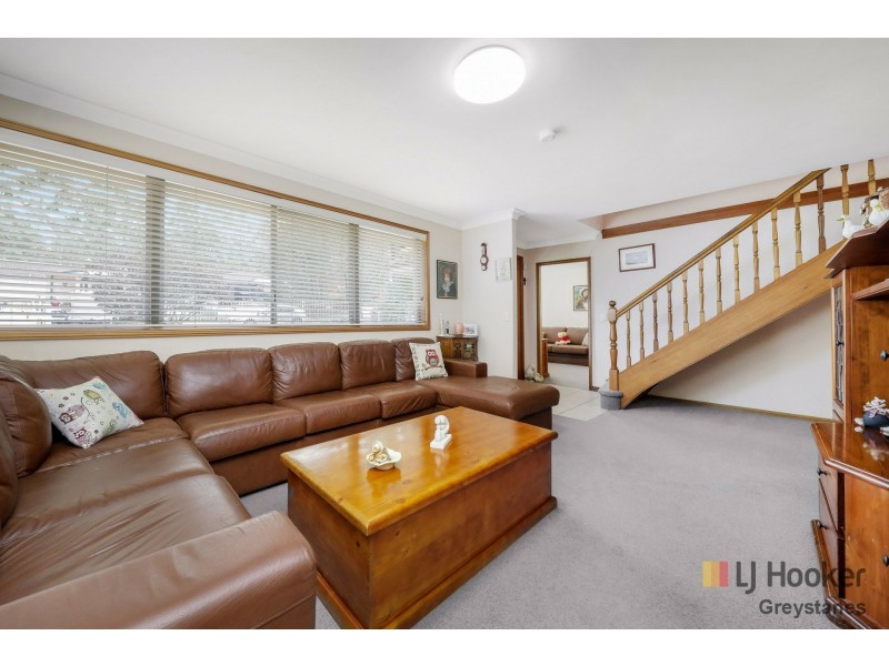 8 Bilpin Street, Greystanes NSW 2145