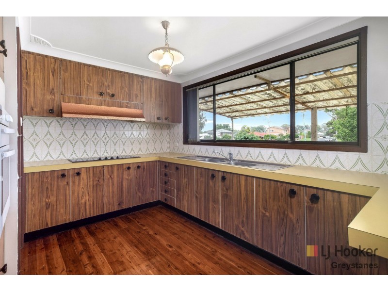 11 Conifer Court, Greystanes NSW 2145