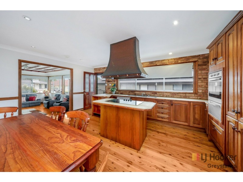 102 GARDENIA PARADE, Greystanes NSW 2145