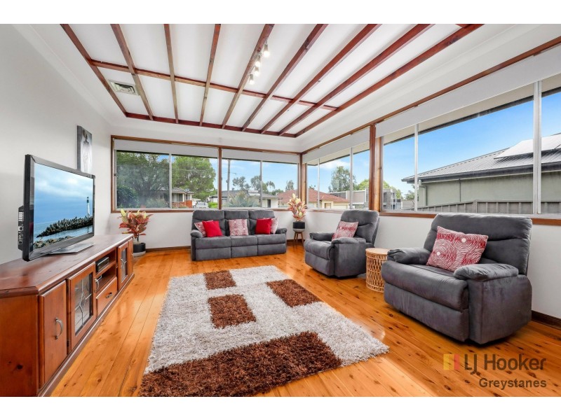 102 GARDENIA PARADE, Greystanes NSW 2145