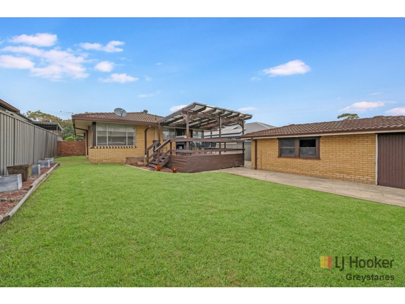 102 GARDENIA PARADE, Greystanes NSW 2145