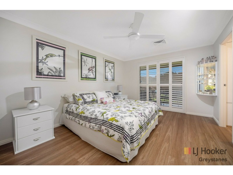 6 Saxon Place, Constitution Hill NSW 2145