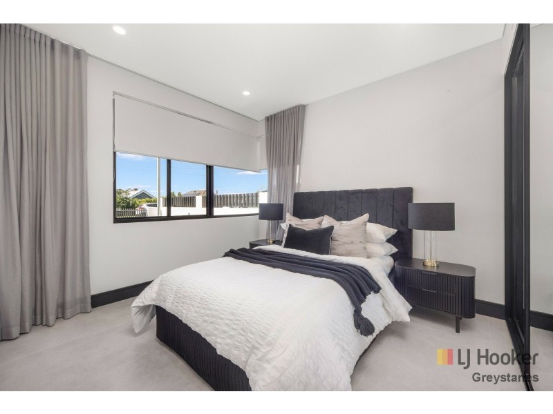 73A Ringrose Avenue, Greystanes NSW 2145