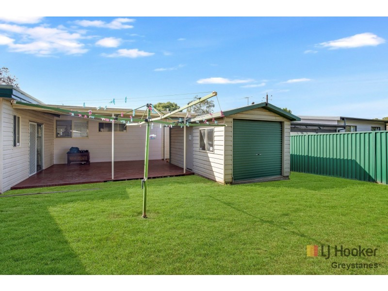 6 Tamarix Street, Greystanes NSW 2145