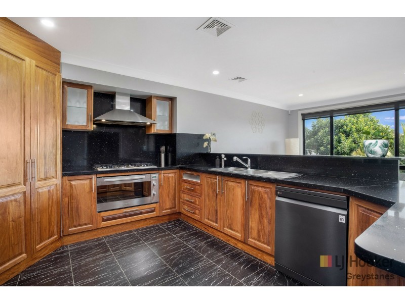 4 Ann Minchin Way, Minchinbury NSW 2770