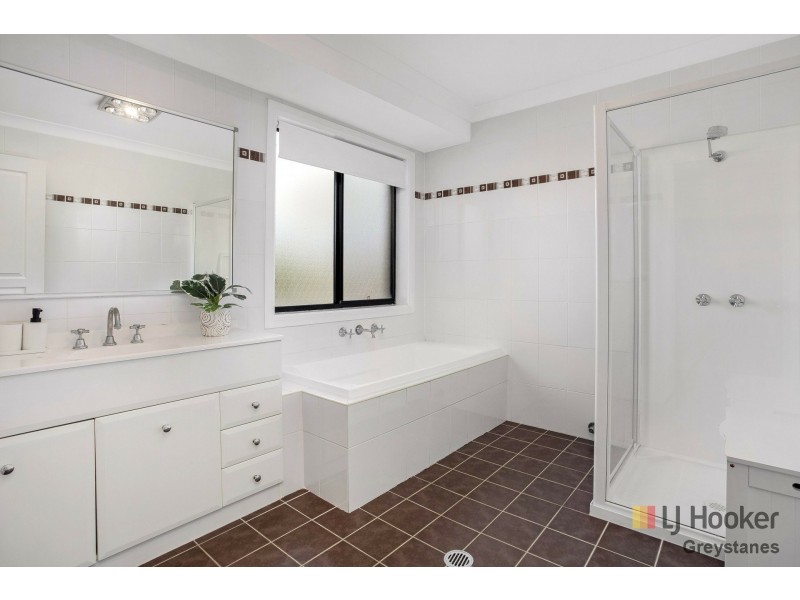 4 Ann Minchin Way, Minchinbury NSW 2770