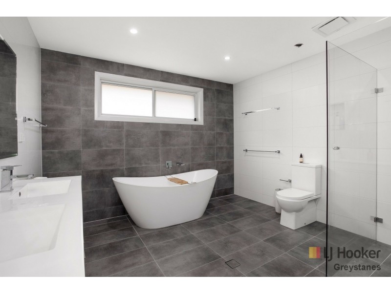 6 Gloria Street, Merrylands NSW 2160