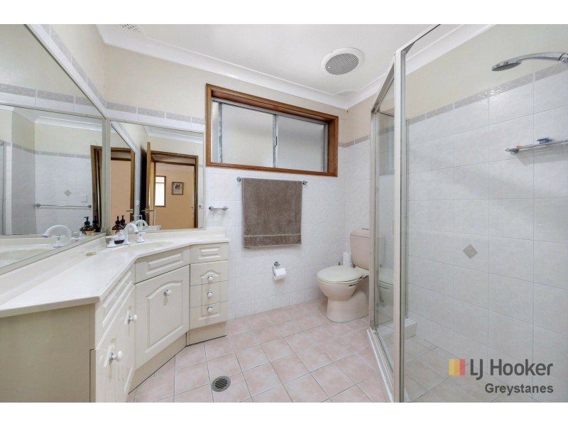 8 BILPIN STREET, Greystanes NSW 2145