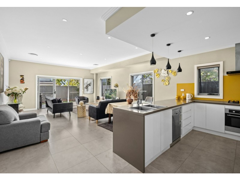 32a BERWICK STREET, Guildford NSW 2161