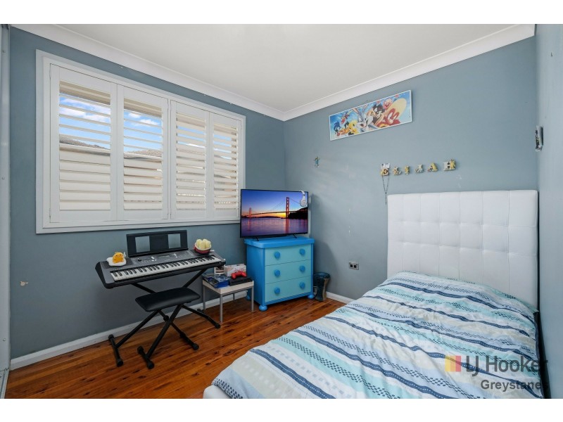 16 WARRAH PLACE, Greystanes NSW 2145