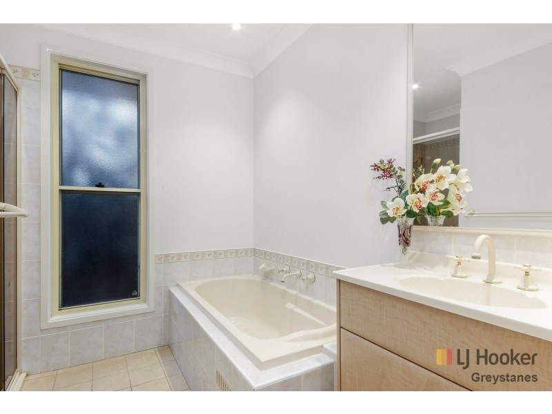 81 Damien Avenue, Greystanes NSW 2145