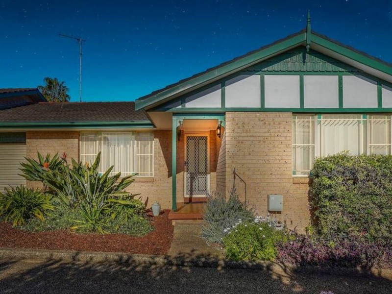 3/36 WYENA ROAD, Pendle Hill NSW 2145