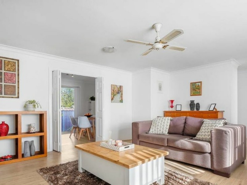 3/36 WYENA ROAD, Pendle Hill NSW 2145