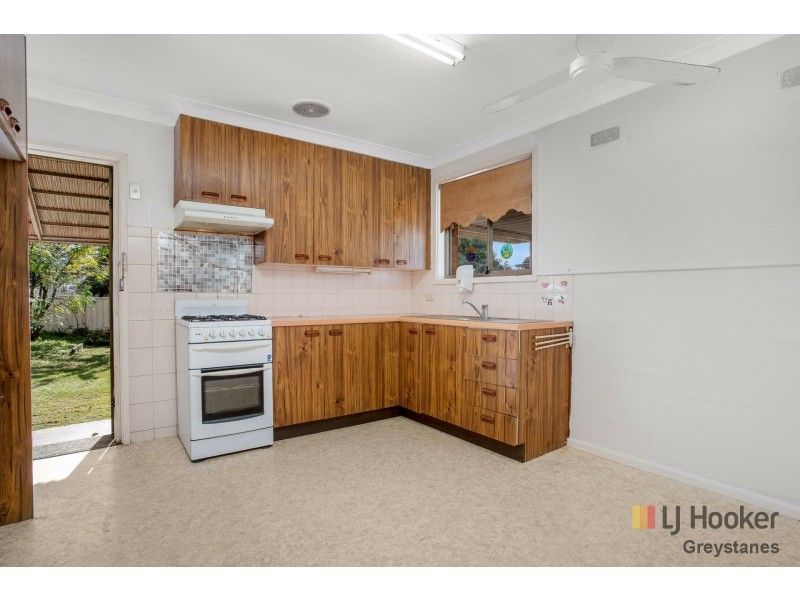 10 Macleay Street, Greystanes NSW 2145