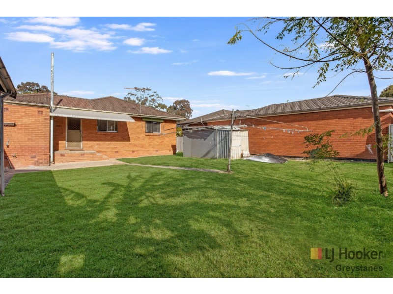 10 Macleay Street, Greystanes NSW 2145