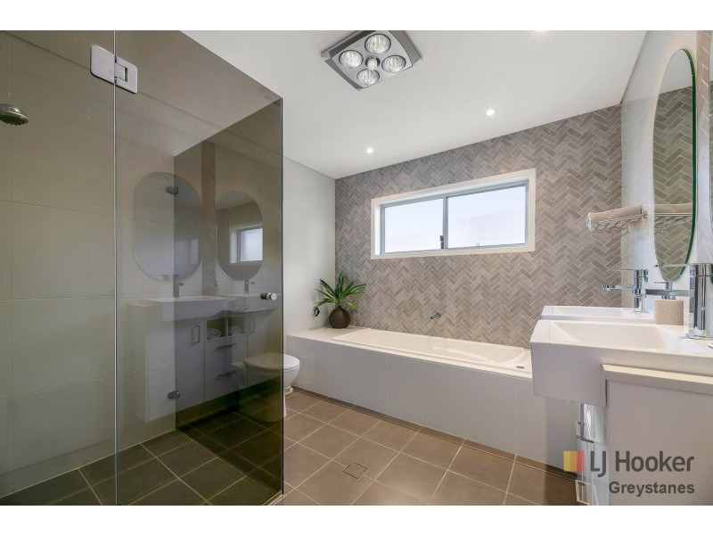 18 Tuabilli Street, Pemulwuy NSW 2145