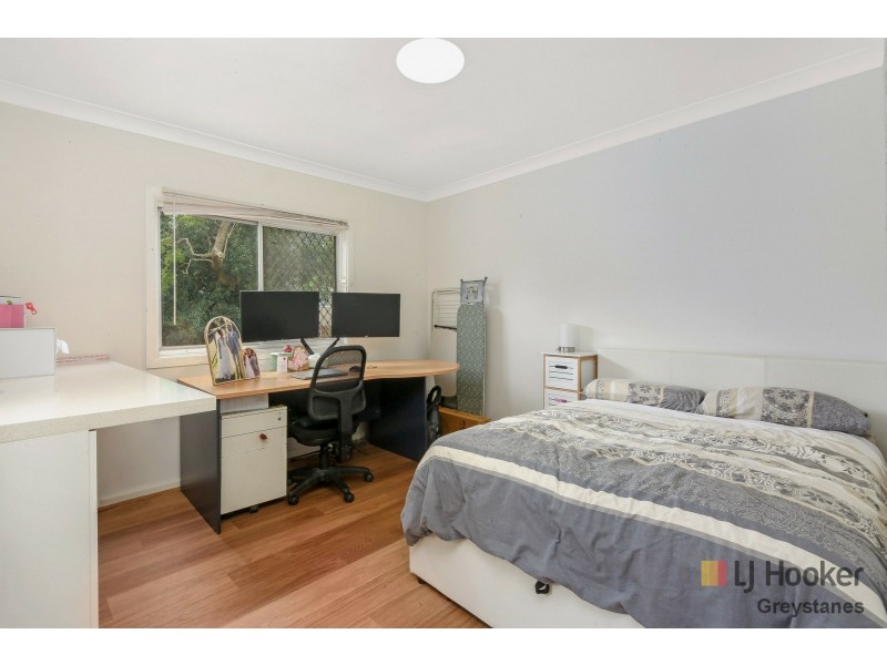 6 Sedgman Street, Greystanes NSW 2145