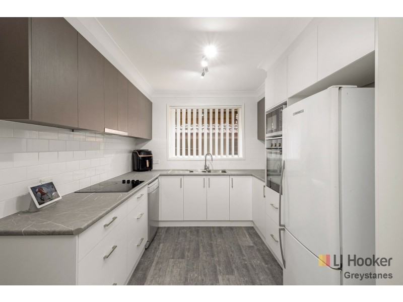 49 Grevillea Crescent, Greystanes NSW 2145