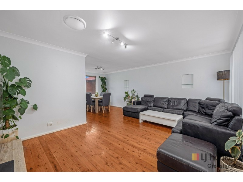 49 Grevillea Crescent, Greystanes NSW 2145