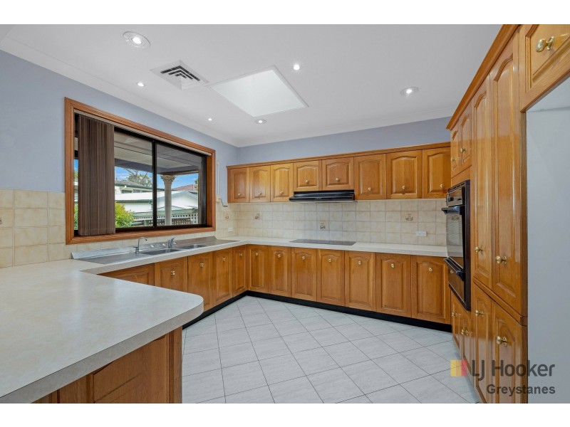 26 Poinciana Parade, Greystanes NSW 2145