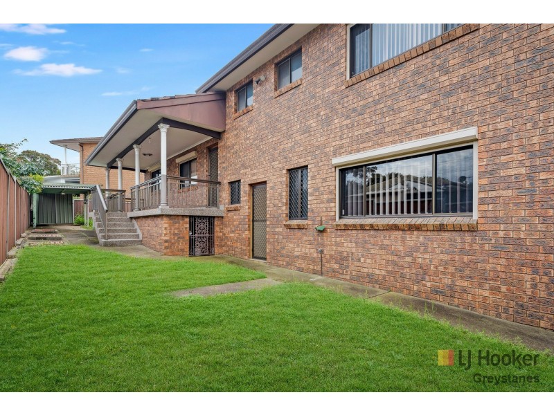 26 Poinciana Parade, Greystanes NSW 2145