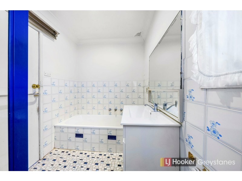 20 ROWENA STREET, Greystanes NSW 2145