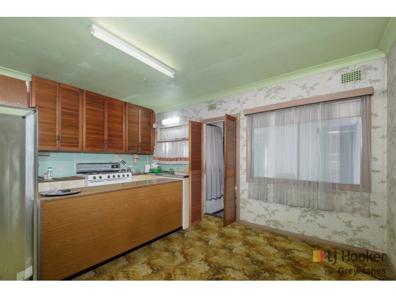 6 Maple Street, Greystanes NSW 2145