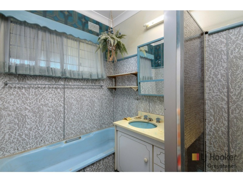 6 Maple Street, Greystanes NSW 2145