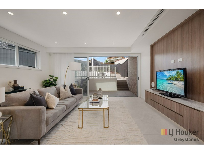 20 Munro Street, Greystanes NSW 2145