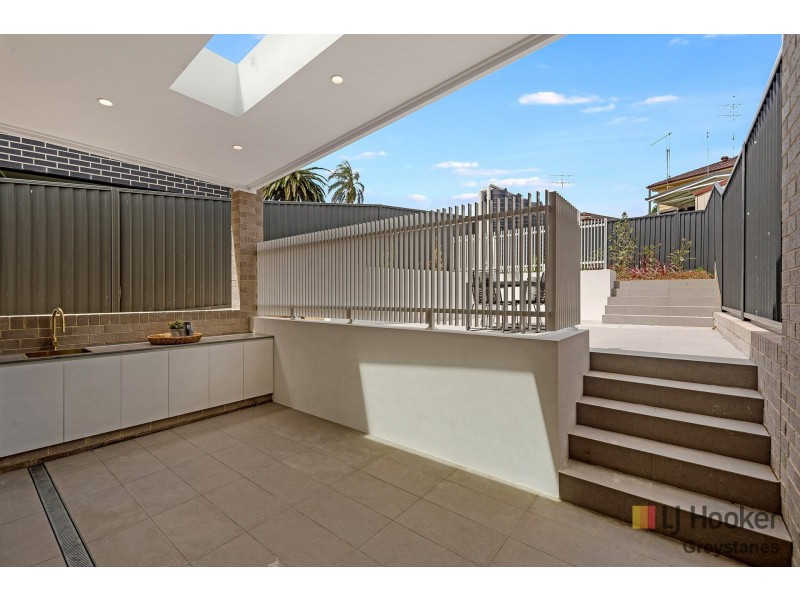 20 Munro Street, Greystanes NSW 2145