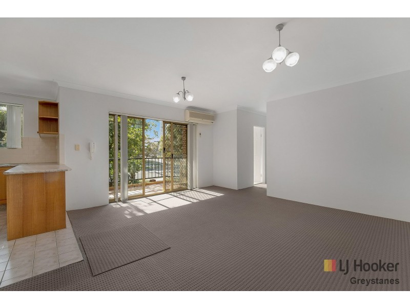 8/22-24 Bailey Street, Westmead NSW 2145