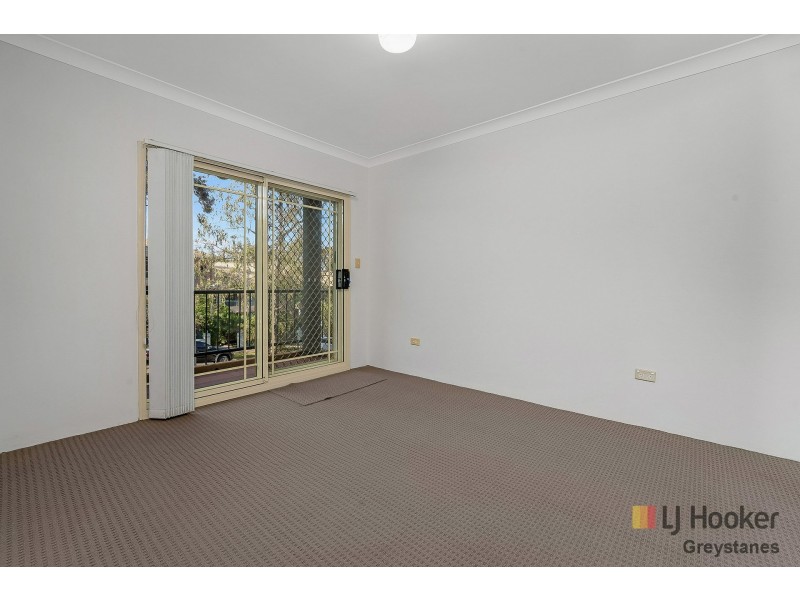 8/22-24 Bailey Street, Westmead NSW 2145
