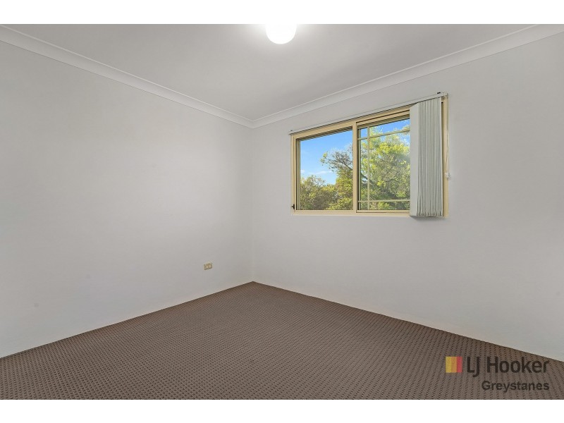 8/22-24 Bailey Street, Westmead NSW 2145