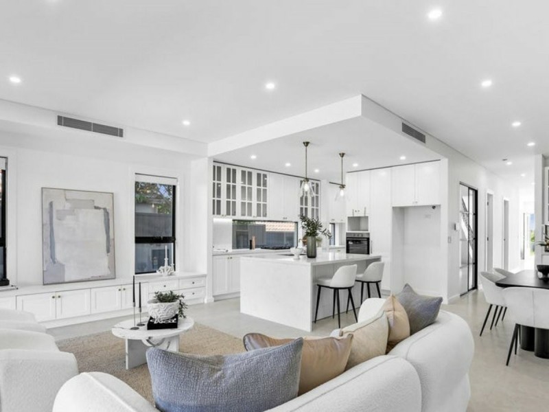 18 Edna Avenue, Merrylands NSW 2160