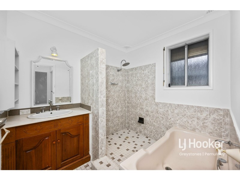 16 BAYFIELD ROAD, Greystanes NSW 2145