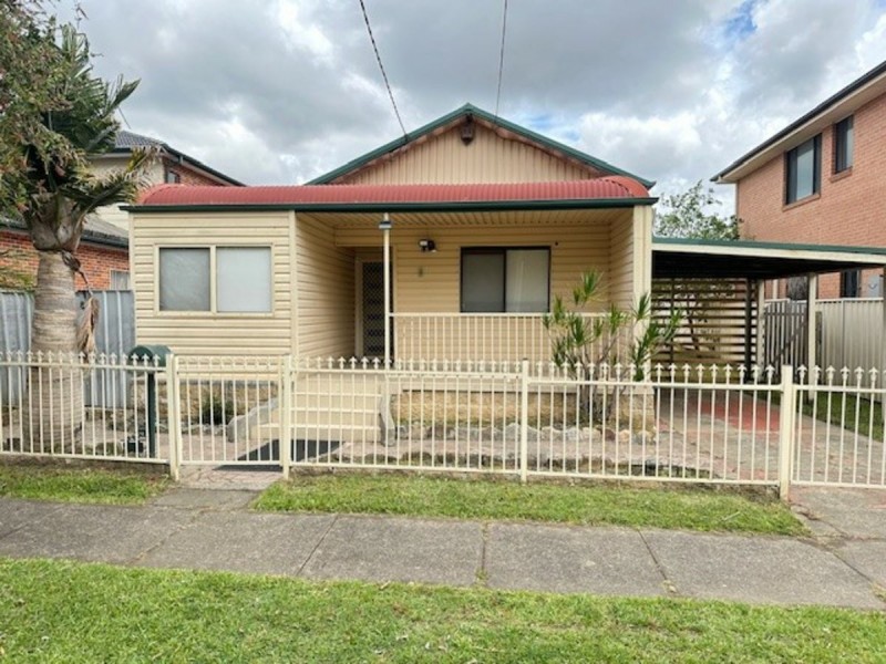 4 NEW YORK STREET, Granville NSW 2142