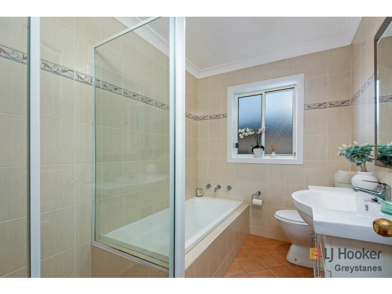 26 Iris Street, Guildford NSW 2161