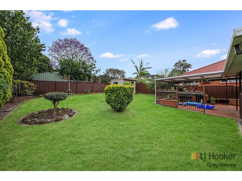 15 Rein Road, Greystanes NSW 2145