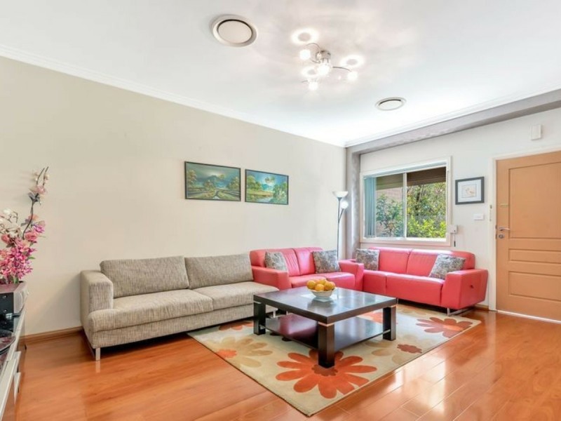 2/1 Clancy Street, Smithfield NSW 2164