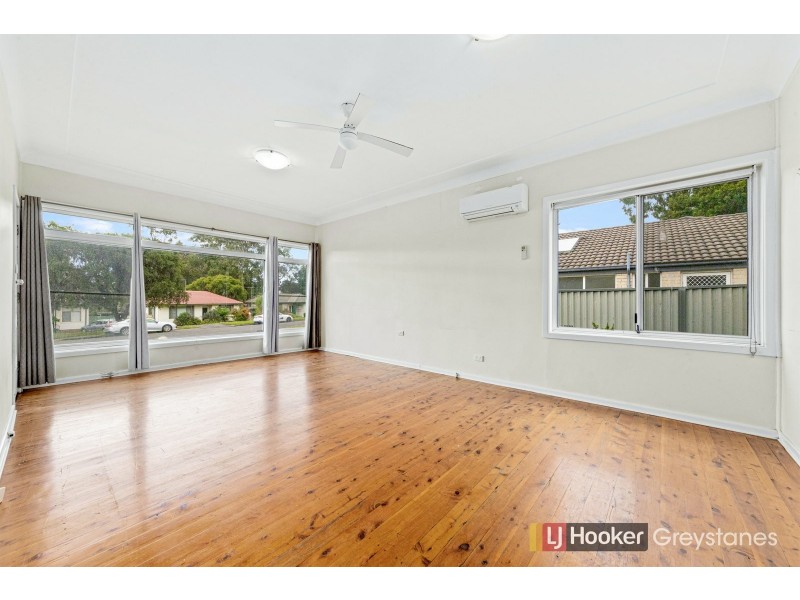 4 FERN PLACE, Blacktown NSW 2148