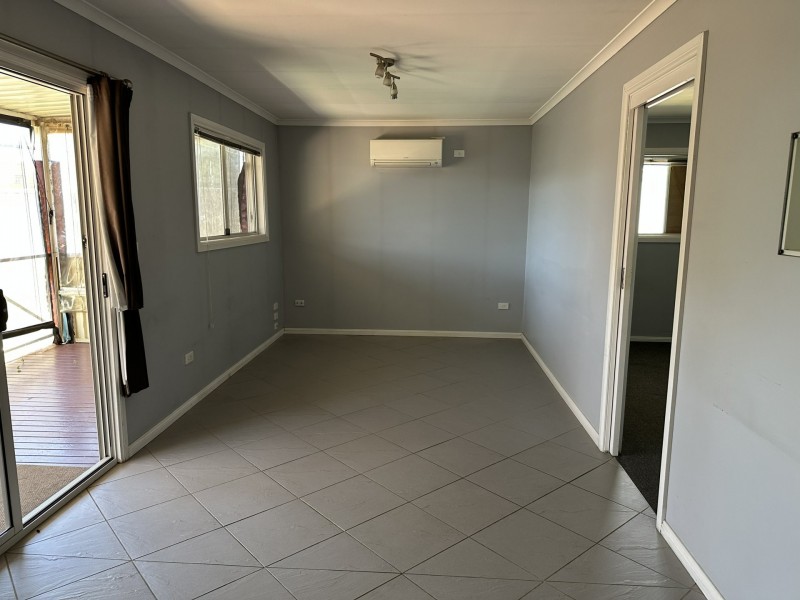 71a MUSGRAVE CRESCENT, Fairfield West NSW 2165