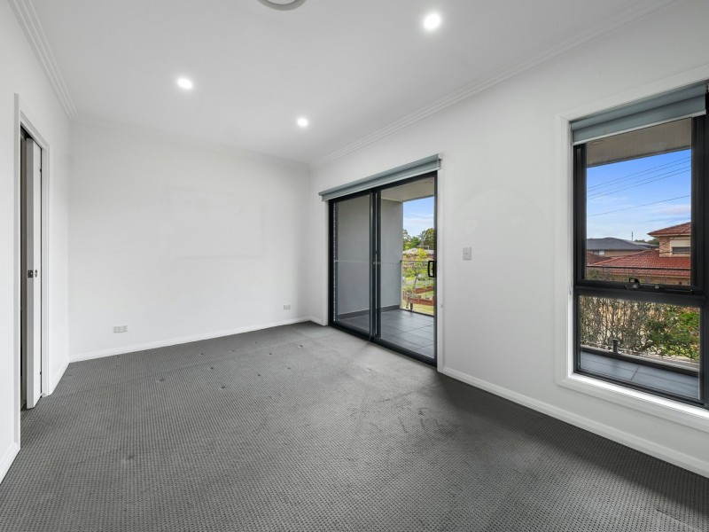 1B FLAMINGO PLACE, Pendle Hill NSW 2145