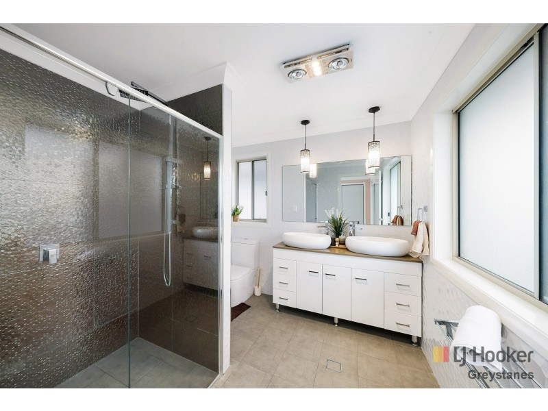 40 Daruga Avenue, Pemulwuy NSW 2145