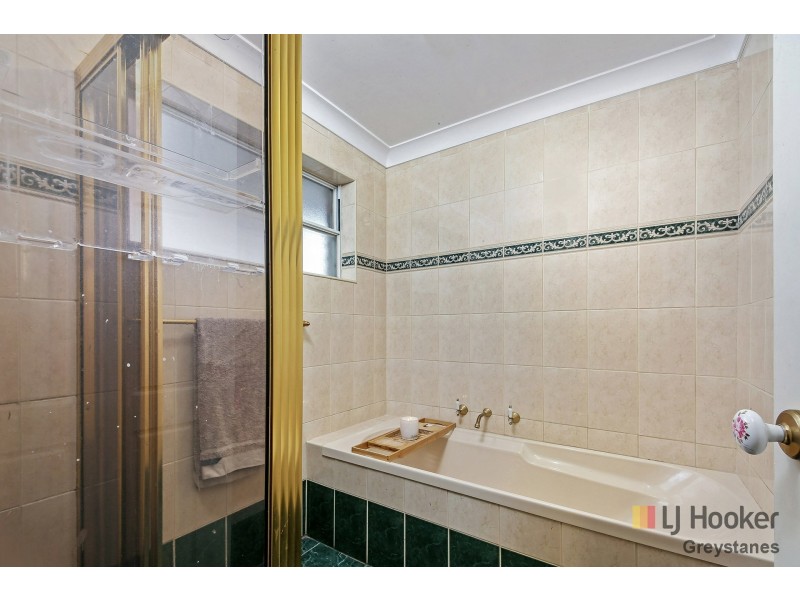 174 Whalans Road, Greystanes NSW 2145